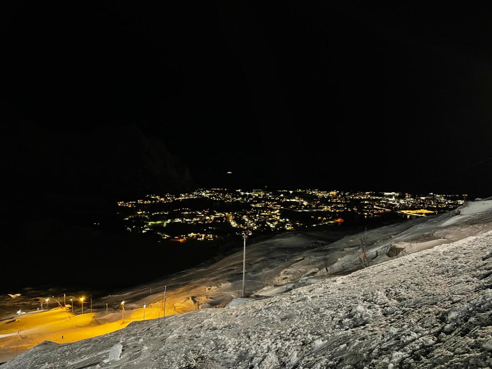 Apartment Svolvaer Bagian luar foto